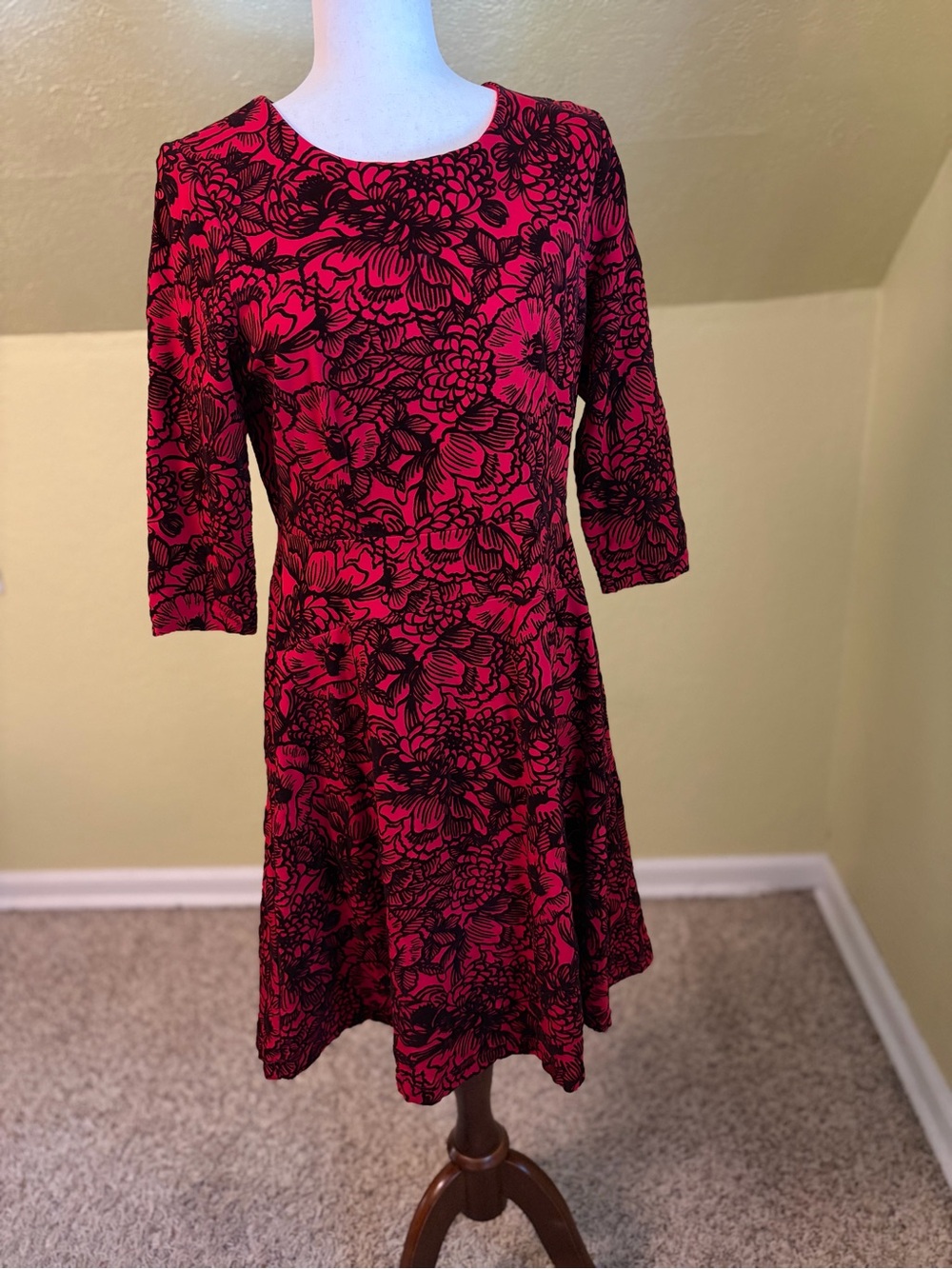 Lands' End Red and Black Velvet Floral Dress Winter Dress Fall Fashion